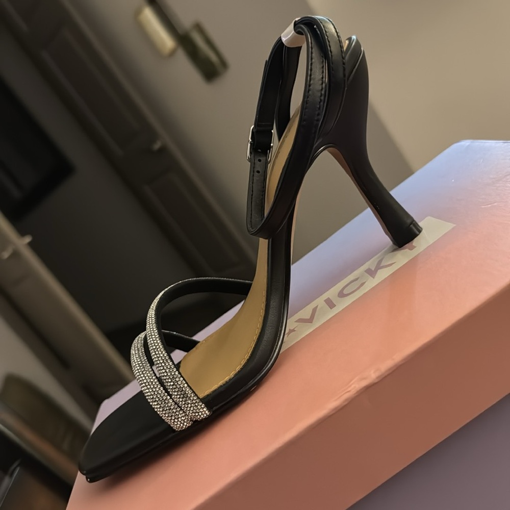 Lisa & Vicky Elegant Black Heels with Rhinestone Straps